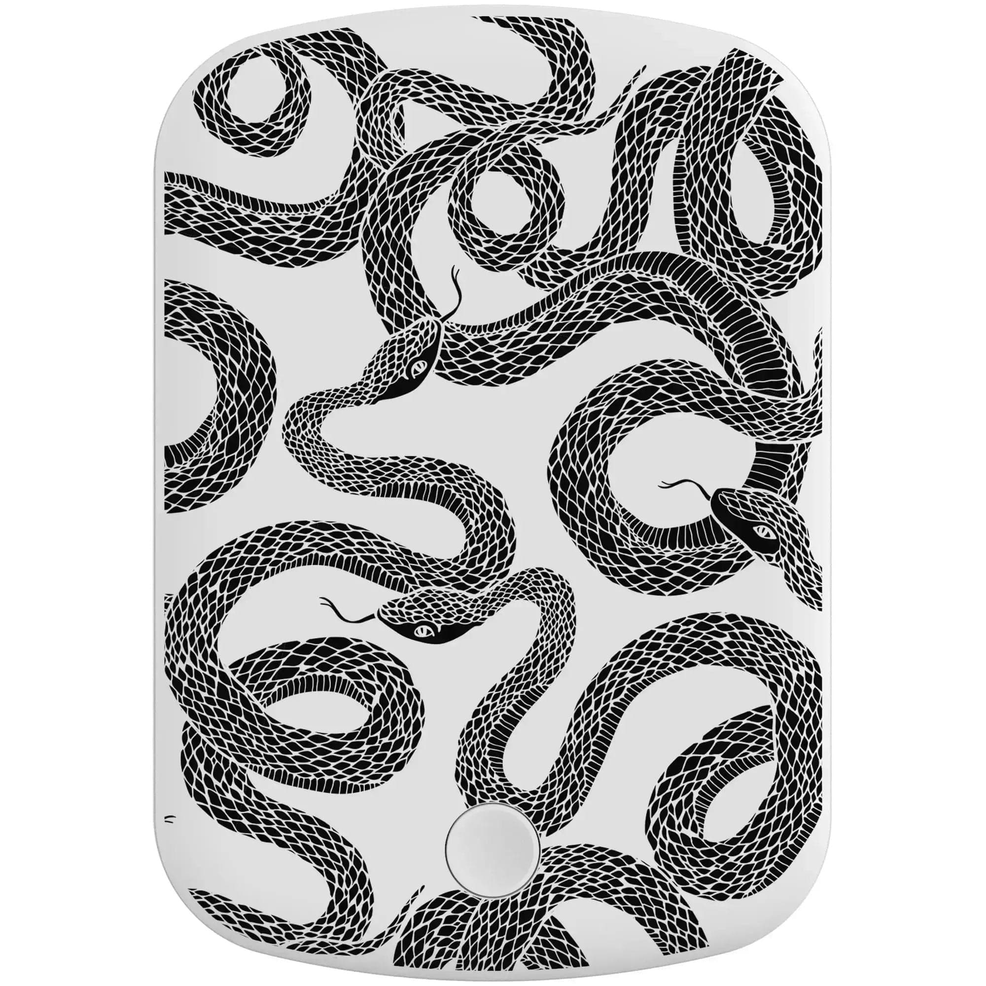 JuiceBank Go for MagSafe - 10,000 mAh 2-in-1 MagSafe Power Bank (Grommet) - Image 10